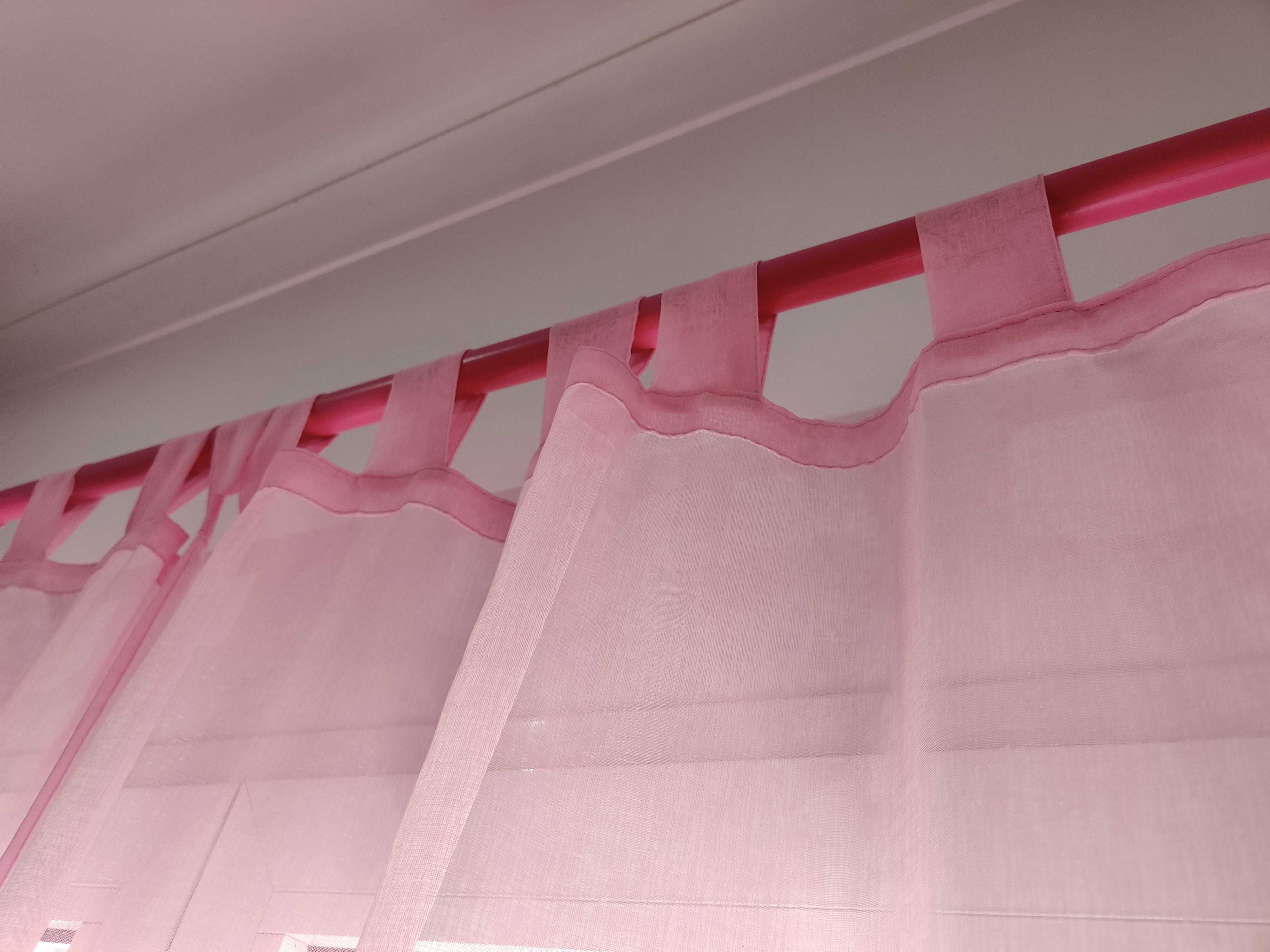 Cortinas cor-de-rosa