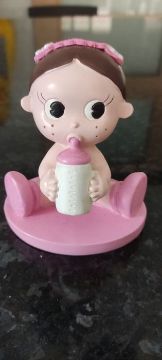 Boneca cerâmica para topo de bolo