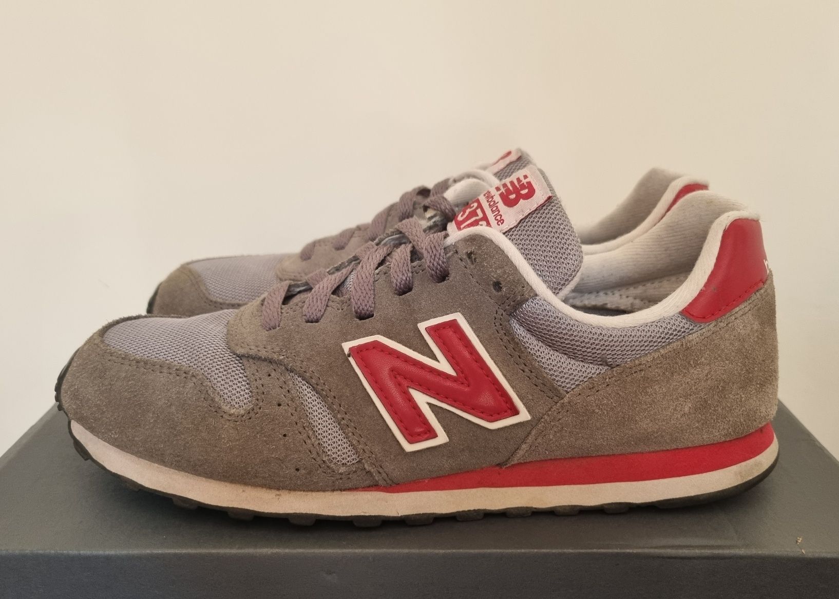 Ténis New Balance 373