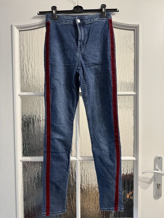 Jeansy z lampasami