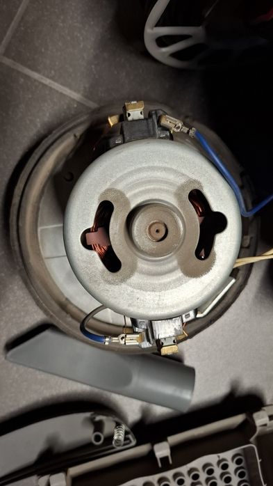 Silnik, zwijacz kabla,części zelmer 1100.0 SP