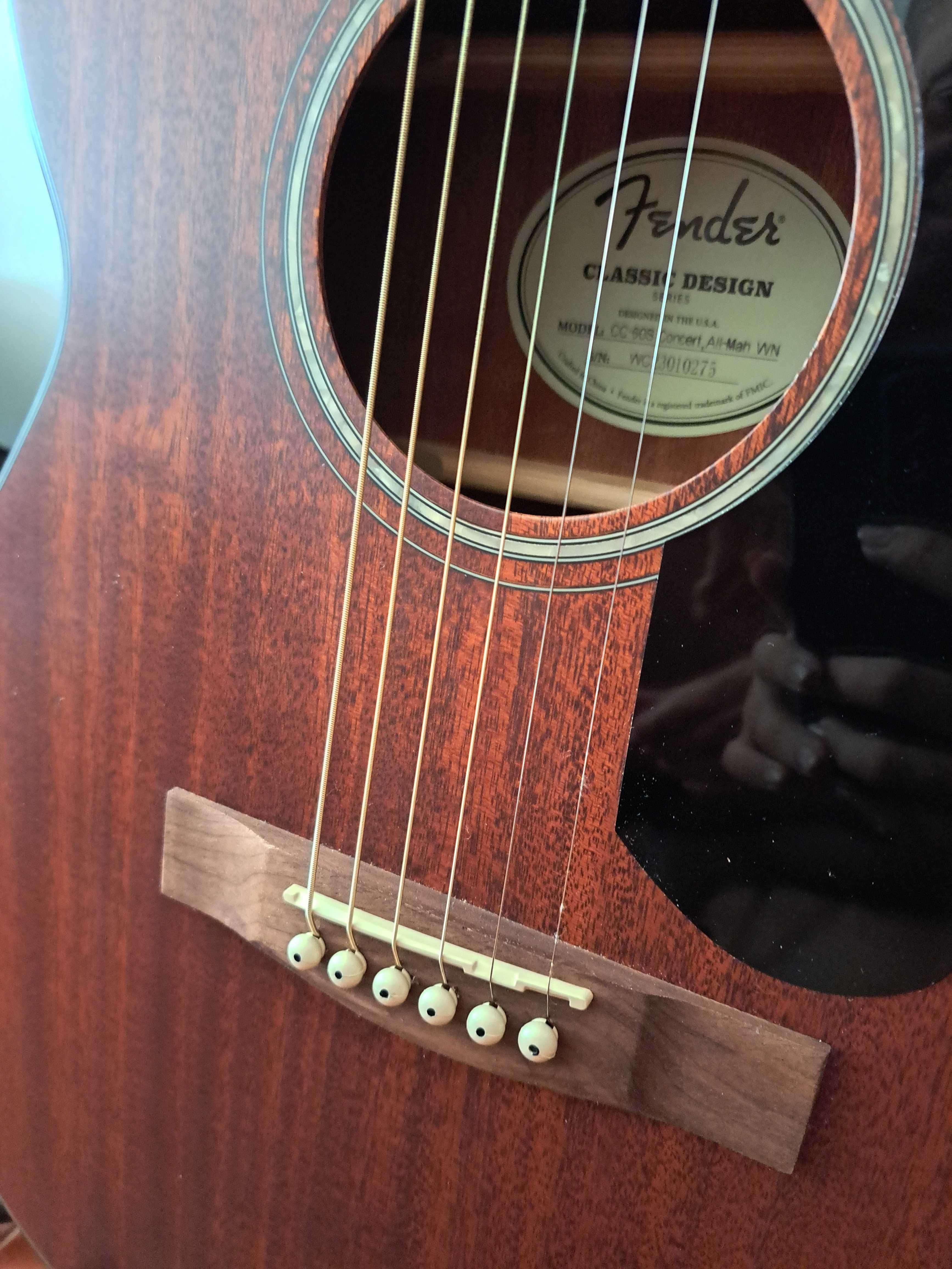 Guitarra acústica Fender modelo CC 60-S