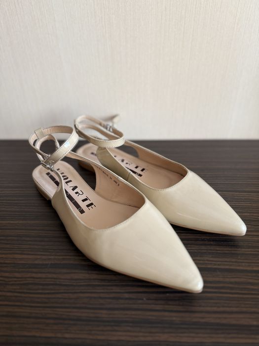 Туфлі жіночі на низькому