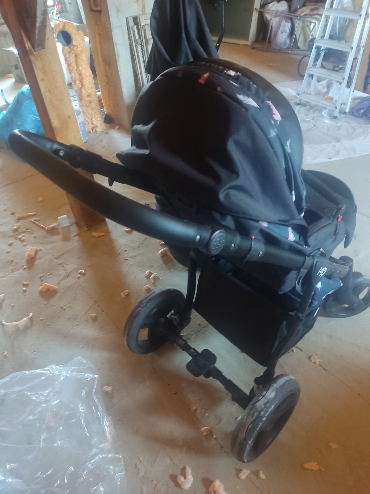 Babyactive Wózek Głęboko-Spacerowy Mommy + Fotelik Samochodowy 0-13 kg
