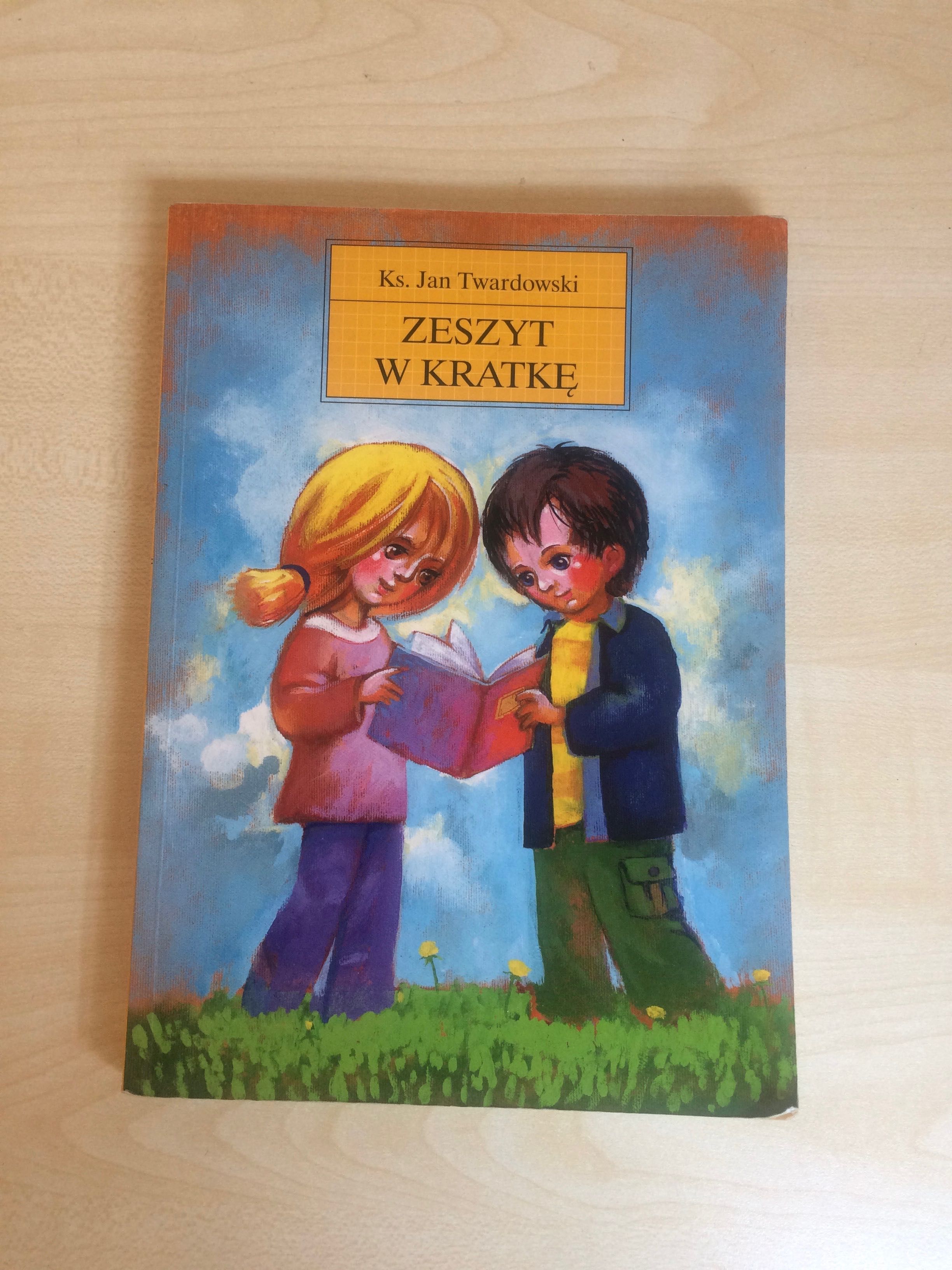 książka zeszyt w kratkę