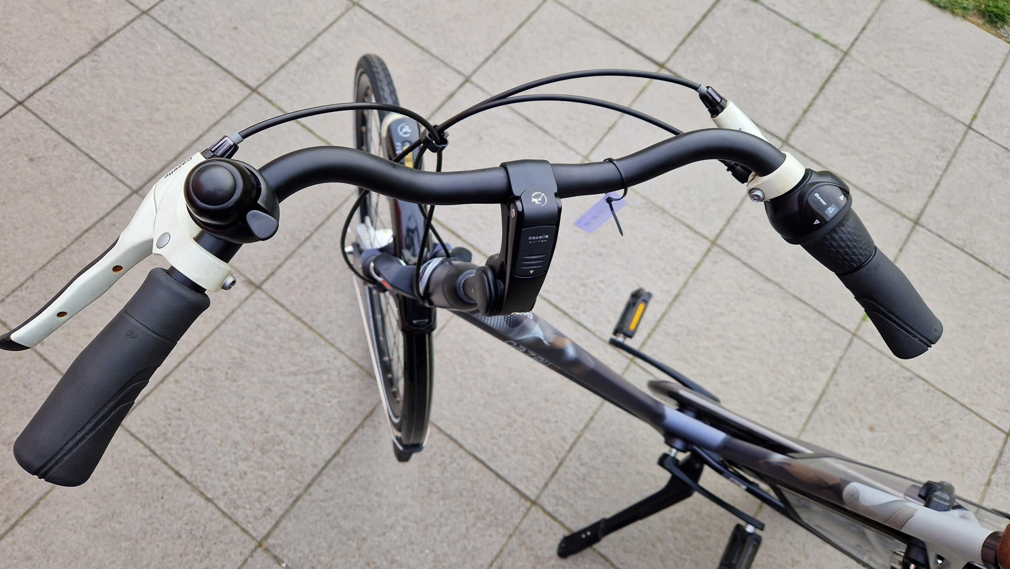 Holenderski rower miejski koła 28 Gazelle Eclipse Nexus 8 (229)