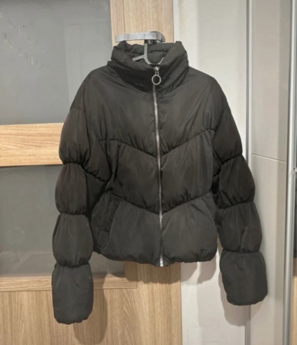 kurtka puchowa czarna