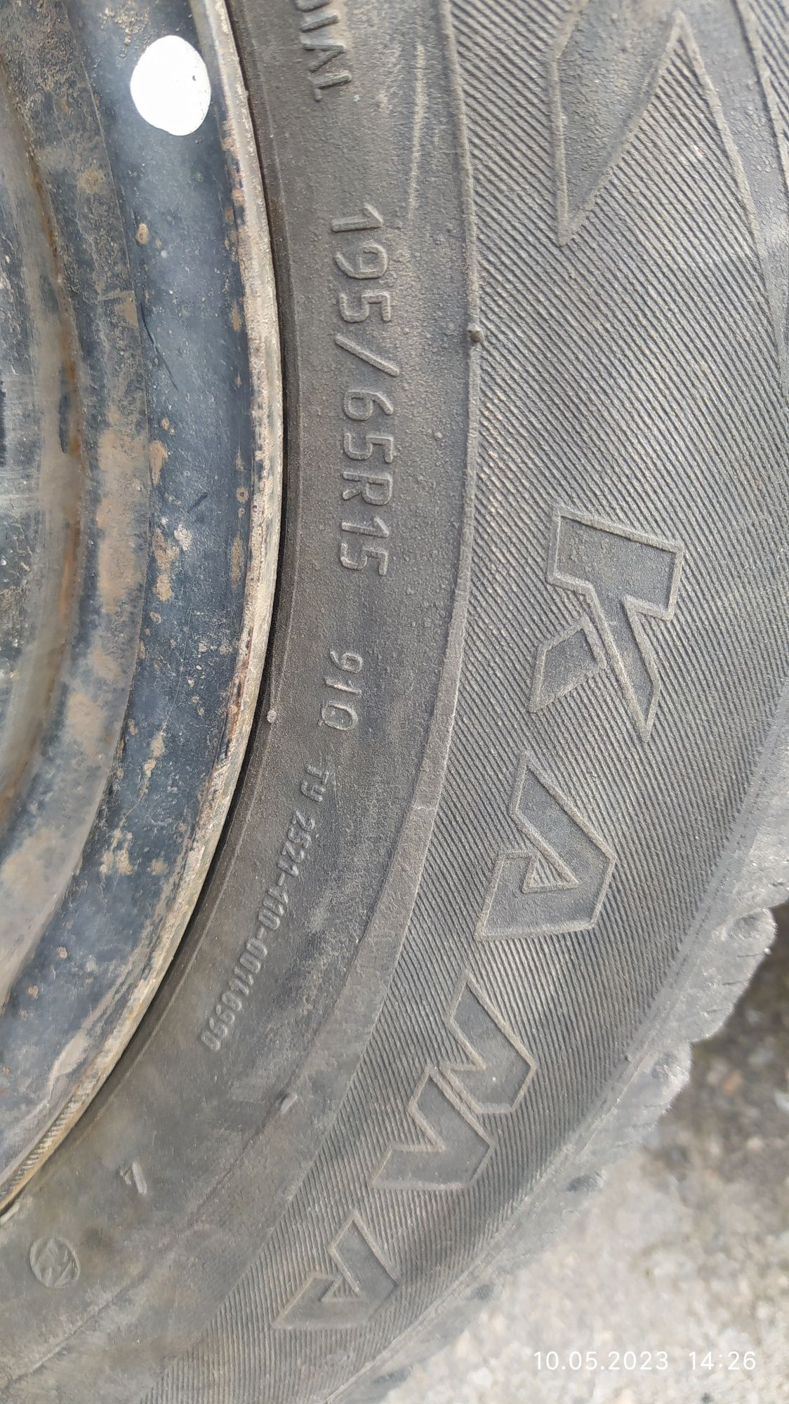 Продам диски. Шины 195/65 R15 KAMA, Диски 4х115 Продам колеса в сборе.