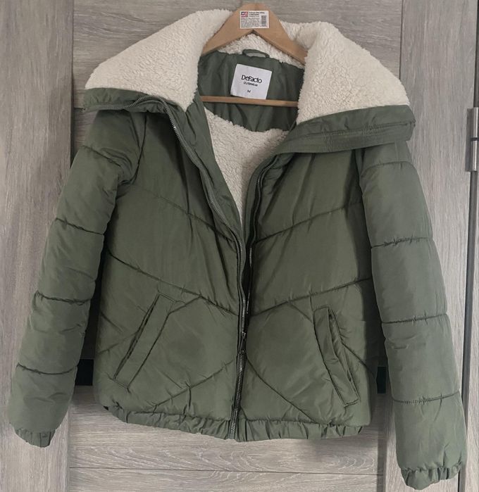 Куртка зимова. M