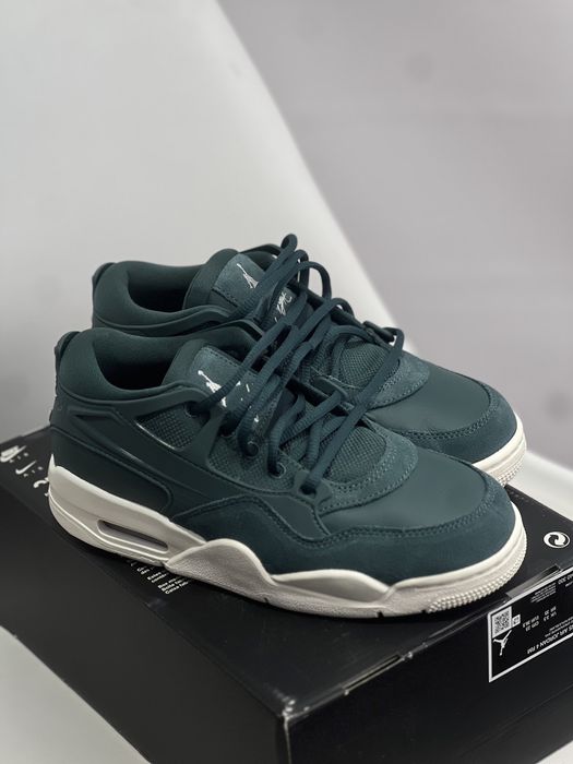 Жіночі кросівки Jordan 4 RМ женские кроссовки джордан найк