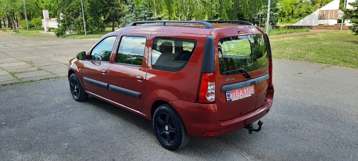 Продам Dacia logan mcw 1.5dci 2010г.в laureat