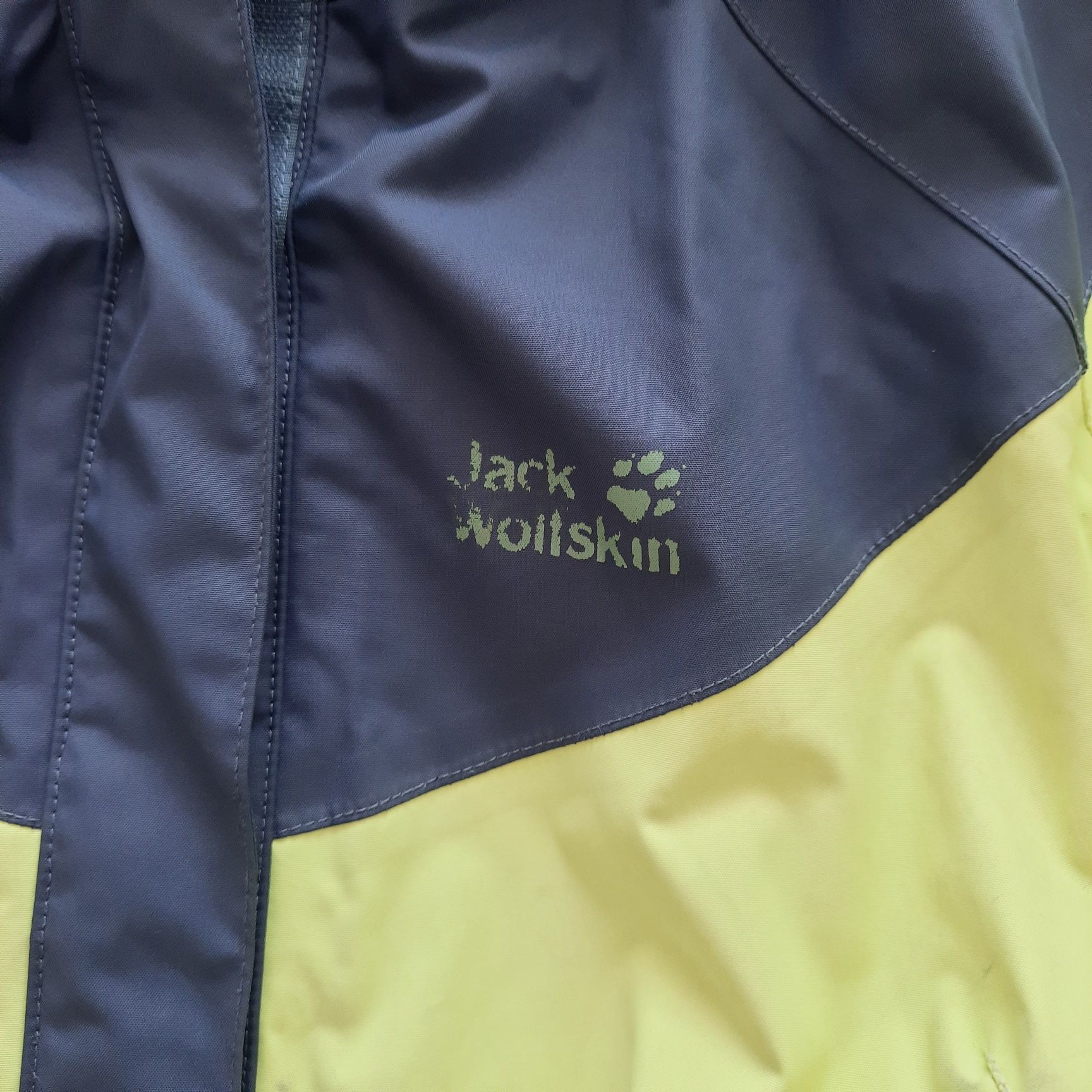 Jack Wolfskin. Damska kurtka rozmiar XL.