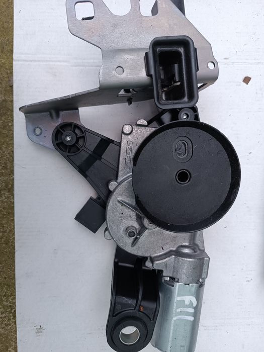 Моторчик заднього двірника, Склоочисника Bmw Е81,84,87,Е61,E90,91,f11,