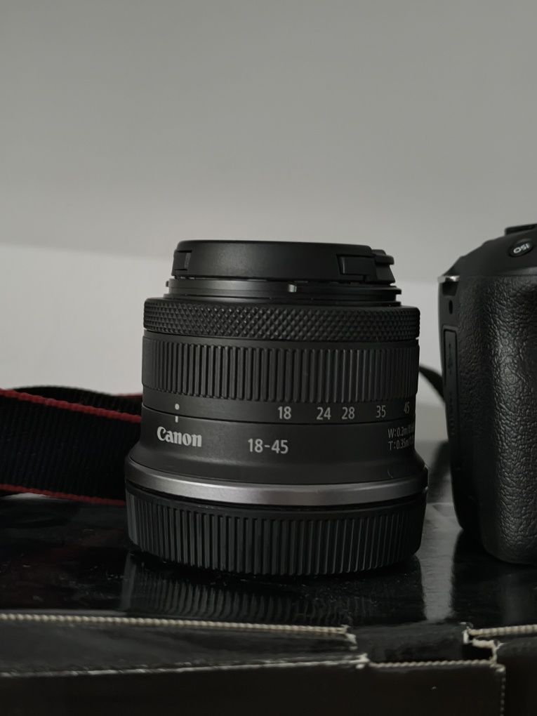 Canon R50 + lente NOVO