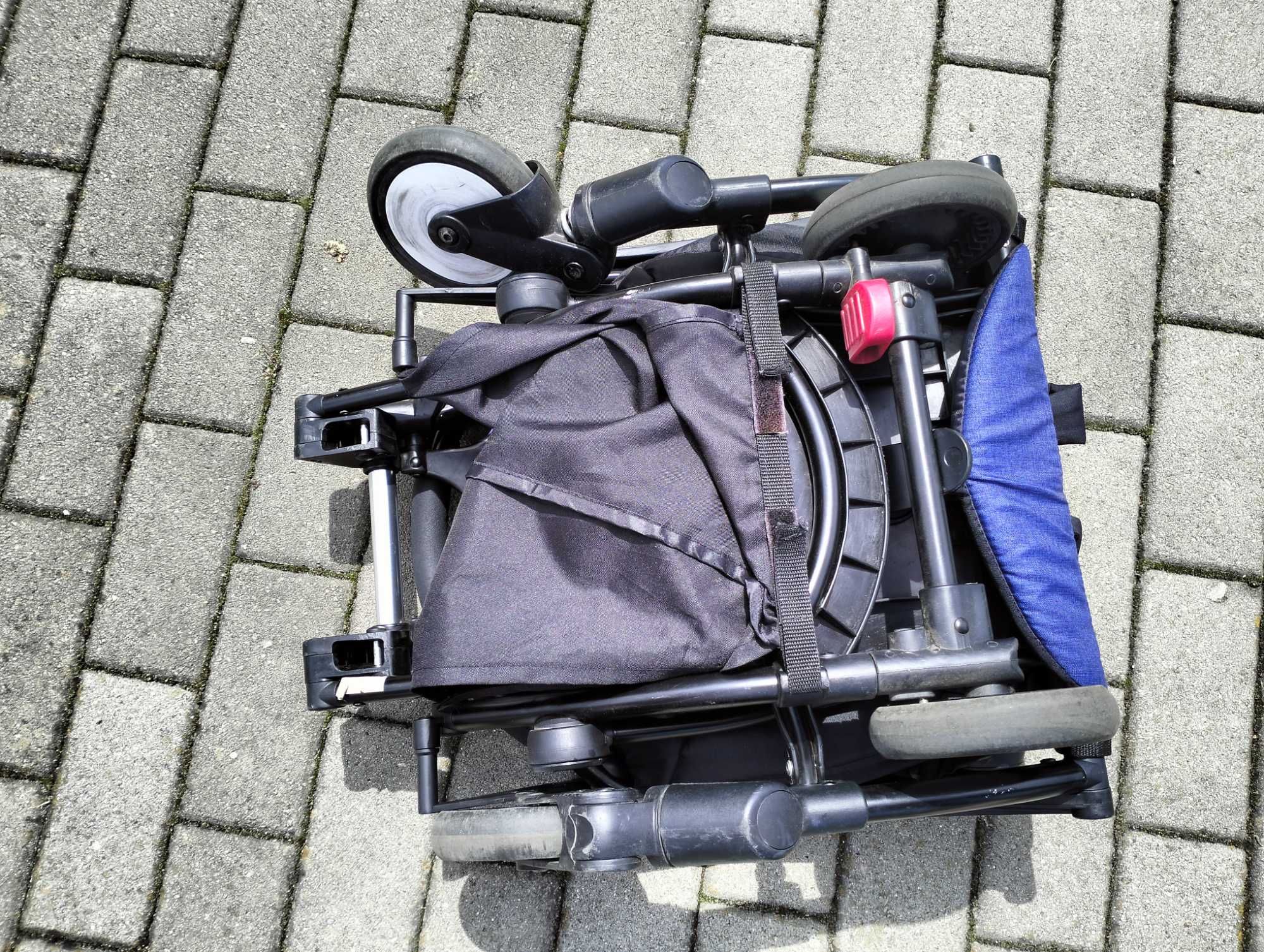 Parasolka wózek spacerowy do samolotu