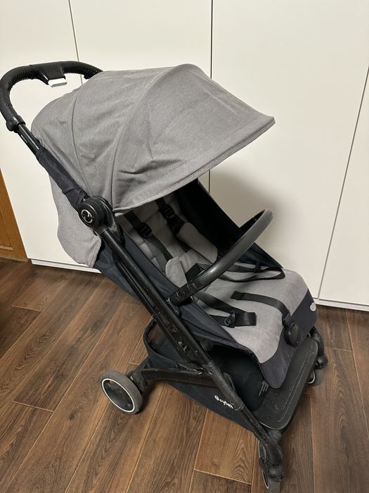 Прогулянкова коляска Cybex beezy