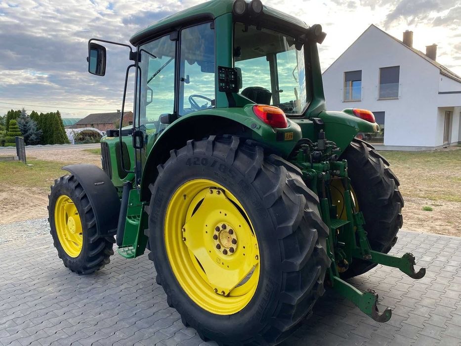 JOHN DEERE 6320 Premium - 2002 rok - Na pompie wtryskowej - Super stan