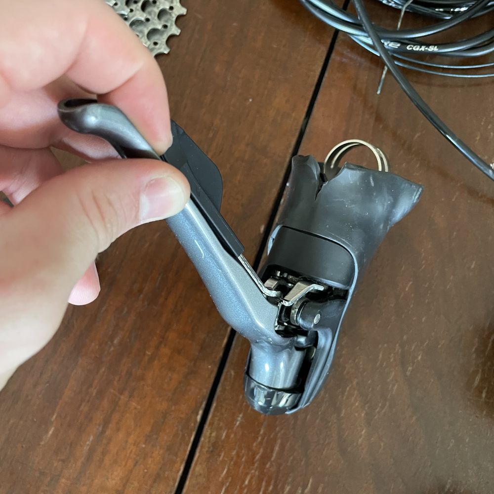 używana grupa osprzętu Shimano Claris