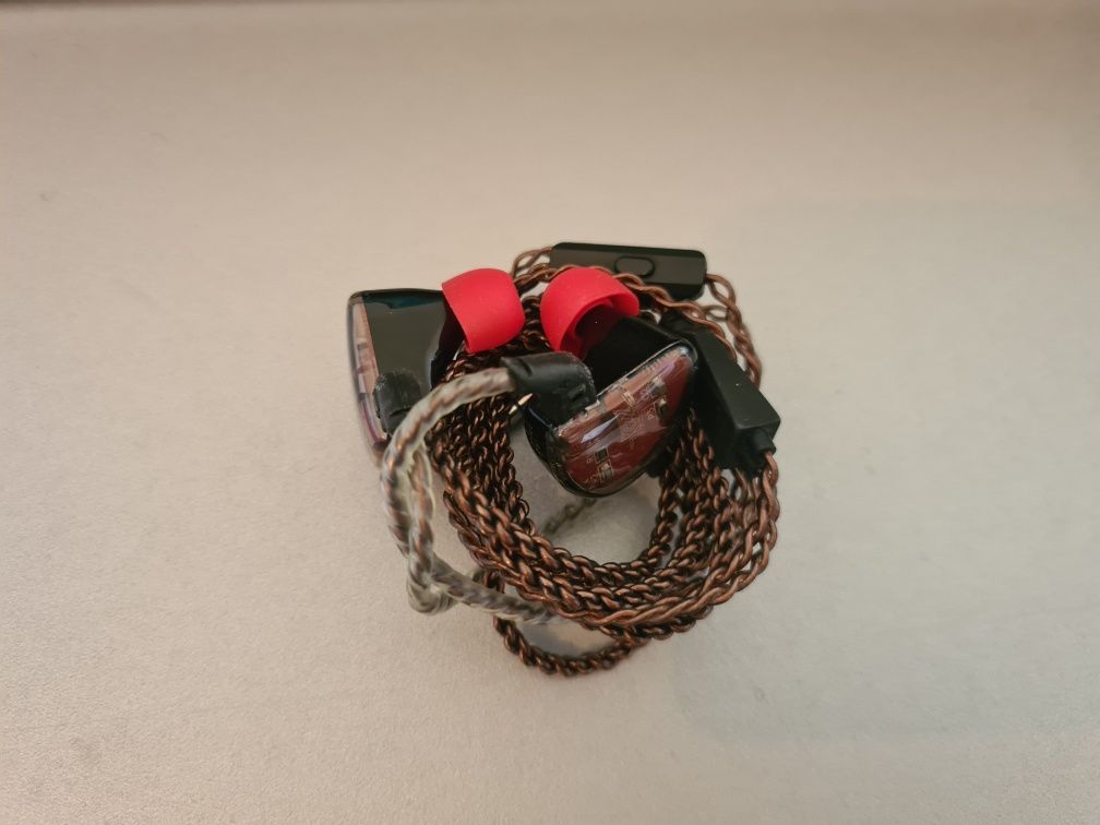 Kz as10 iem phones