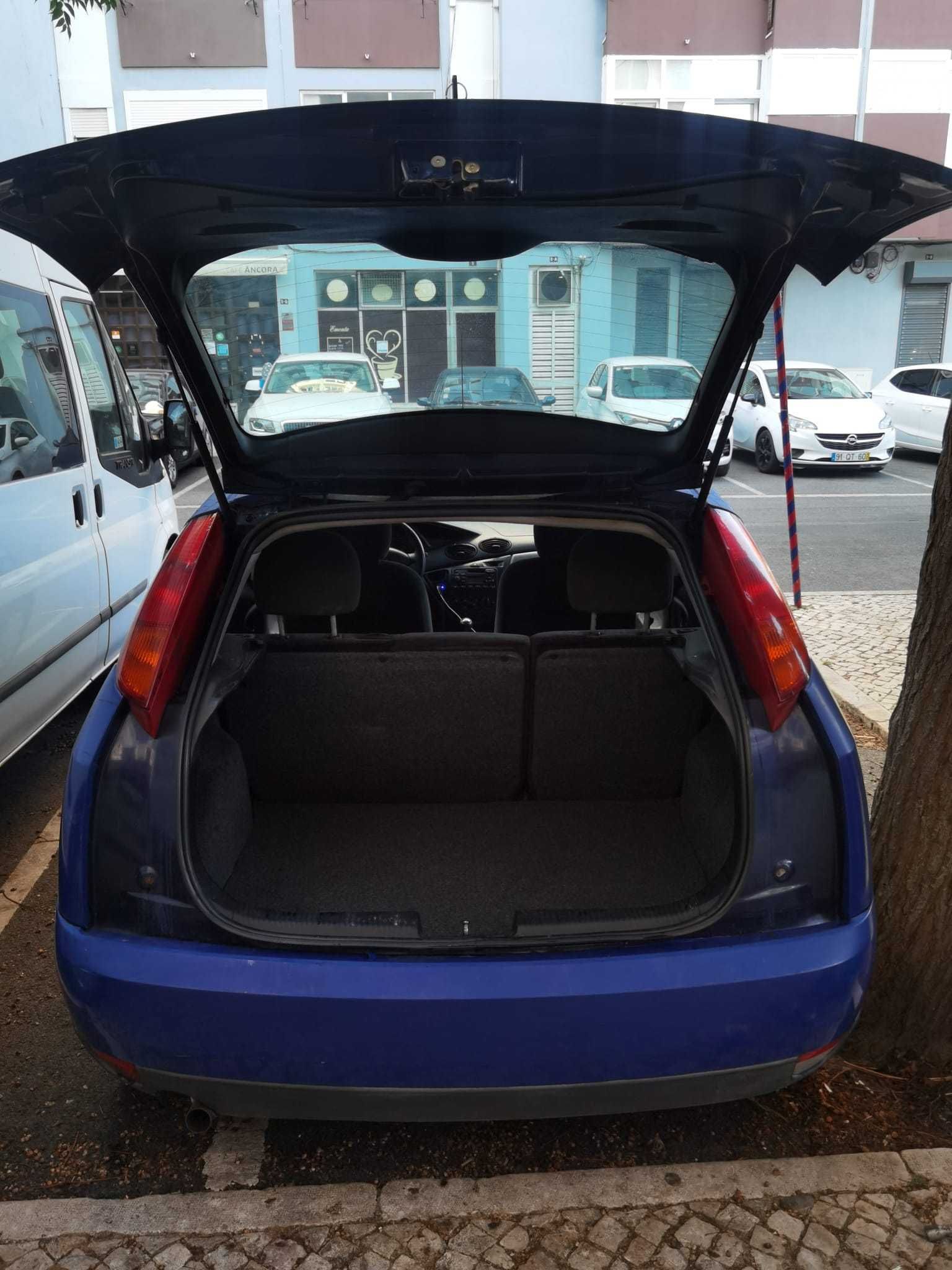 FORD FOCUS €700,00
