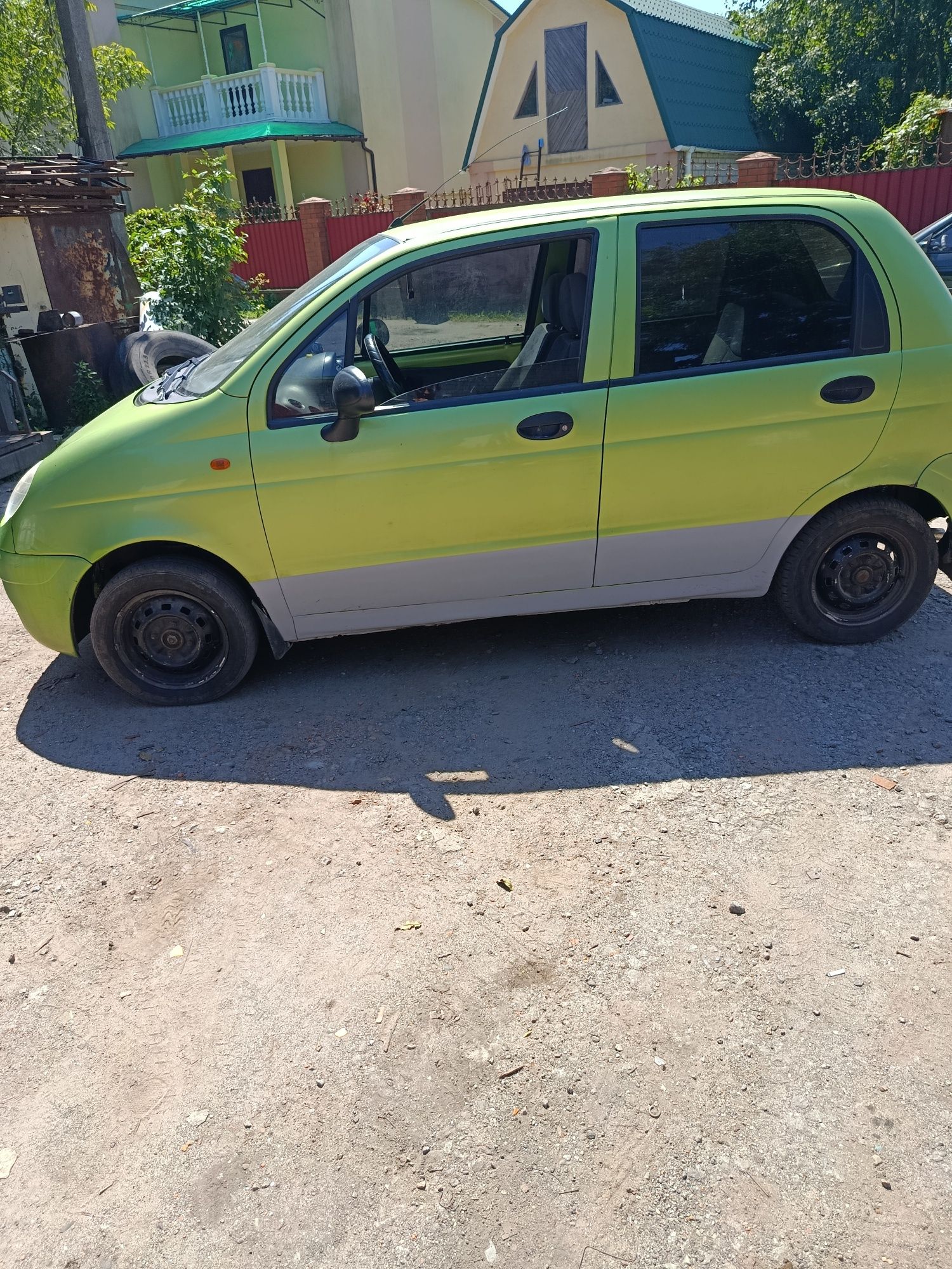 Продам део матіз