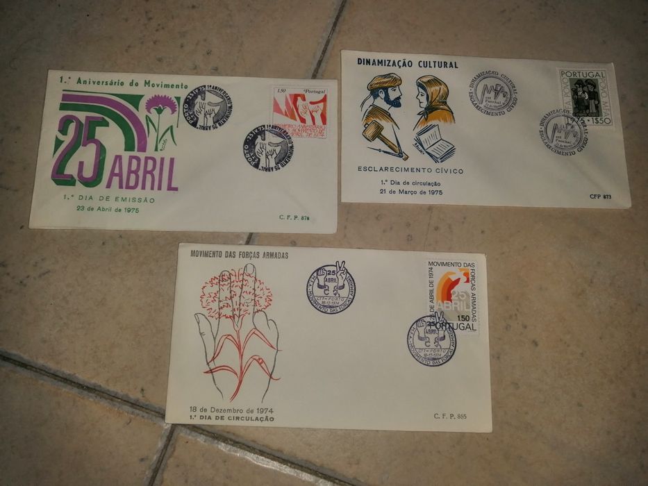 Envelopes dos CTT filatelia 25 de Abril
