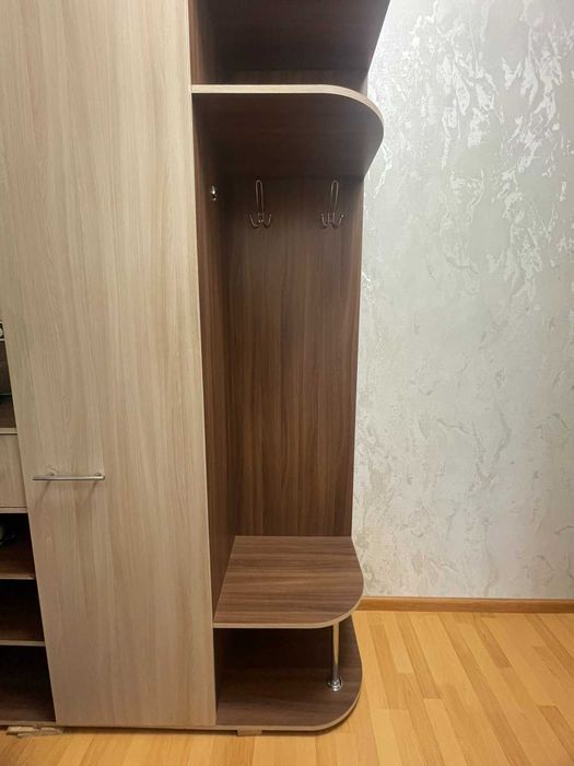 Вішалка з шафою у прихожу Самовивіз
