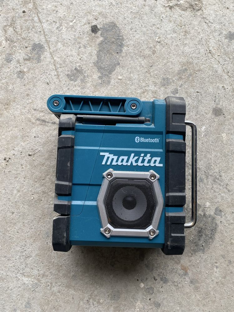 Radio Makita DMR 106