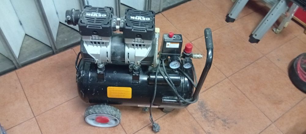 Compressor de ar silencioso