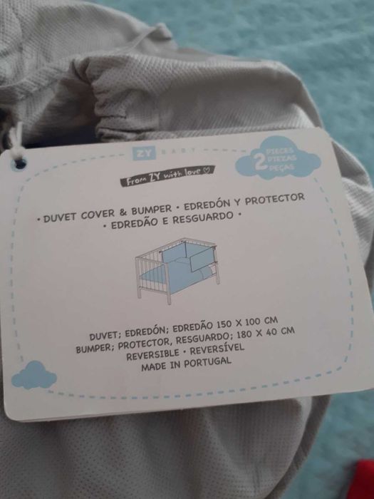 Edredão com protetor de grades novo