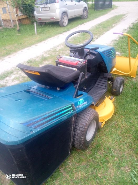 Kosiarka traktorek ogrodowy