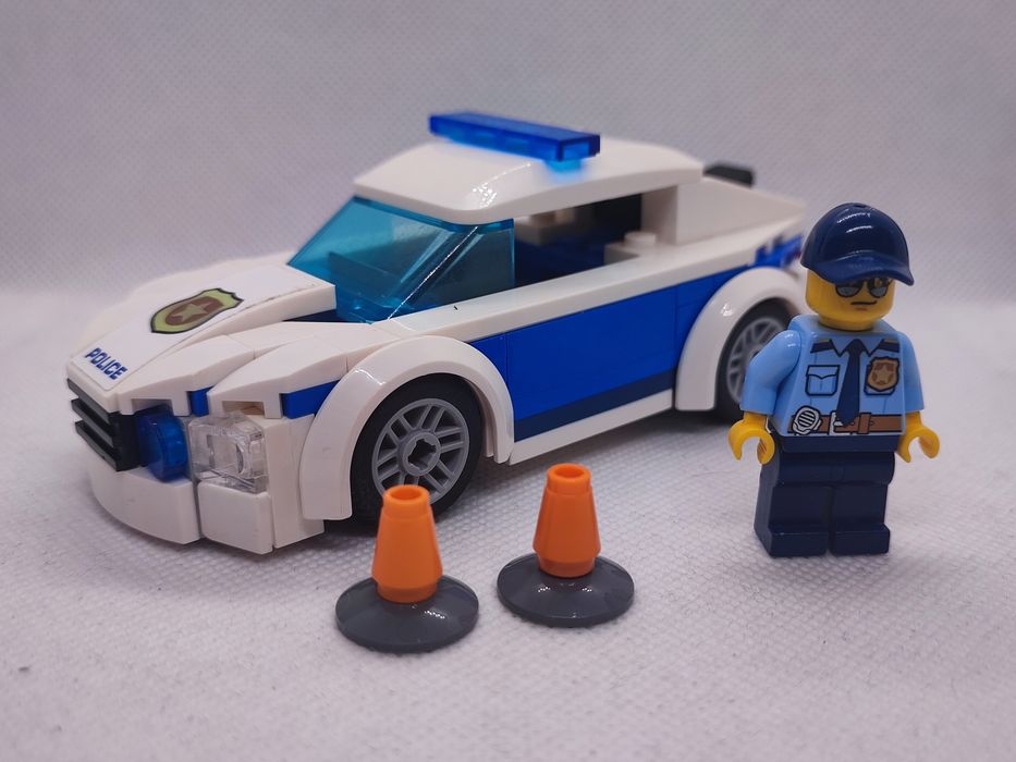 LEGO® 60239 City - Samochód policyjny