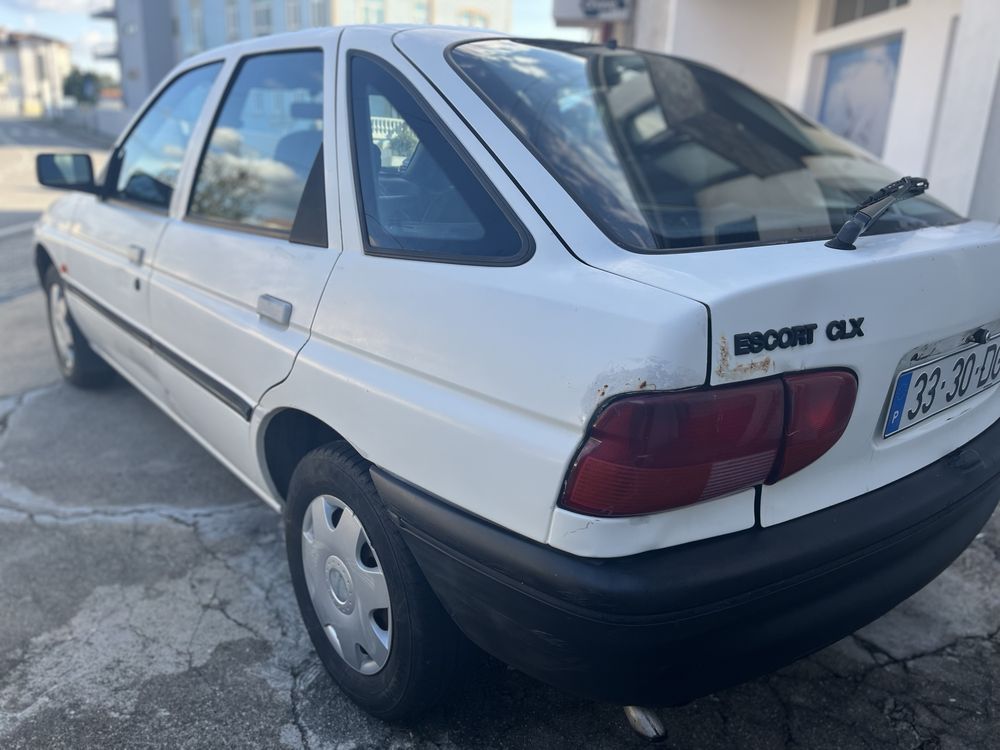 Ford Escort 1.4 CLX - Clássico