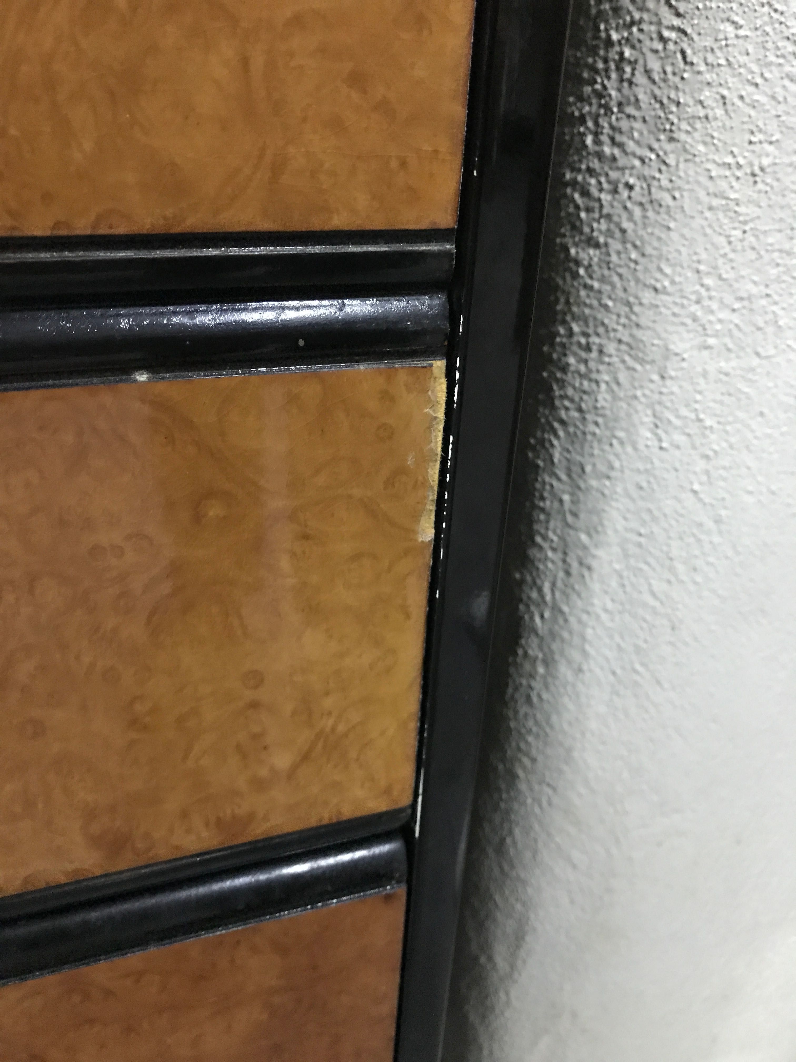 Movél lacado em preto alto brilho + vidros