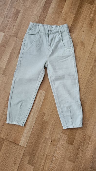 Модні штанішки для дівчинки м'ятного кольору.