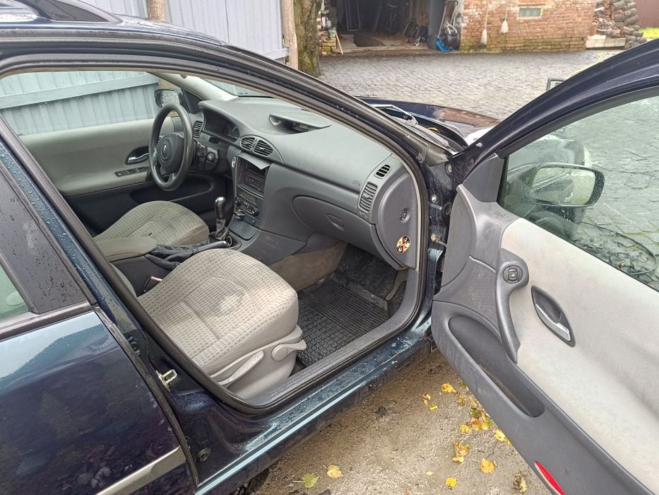 Продам Лагуну 1.8 газ/бенз