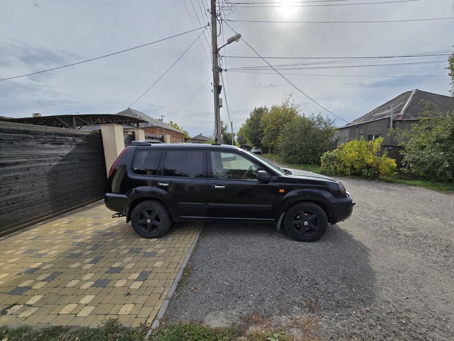 Продам Nissan X trail