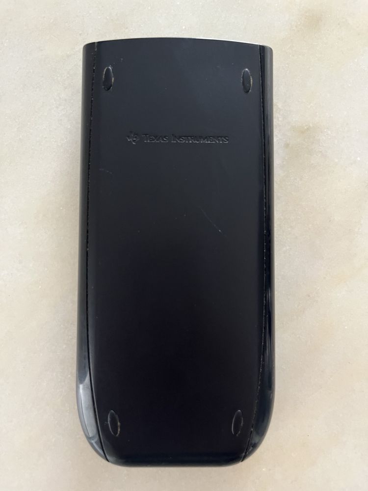 Calculadora Gráfica Texas Intruments TI-84 Plus como nova
