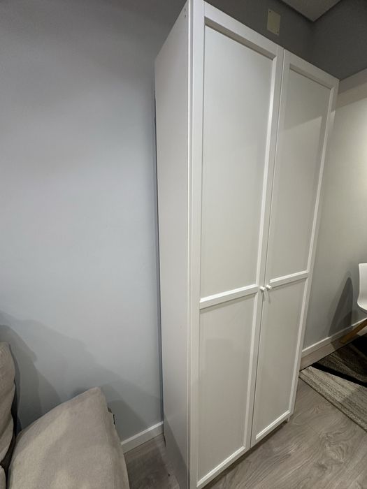 Estante Bills / Oxberg IKEA