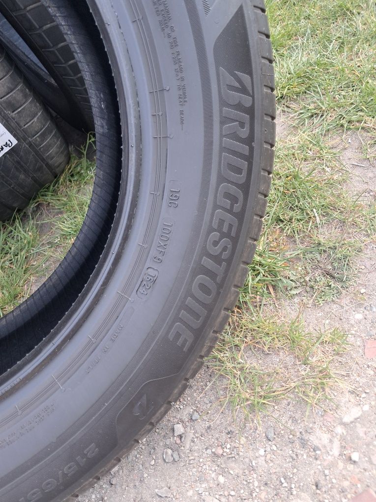 215/65 R17 99V - Bridgestone Turanza 6 - 16/2024 - 6,8/5,8mm - cena =4