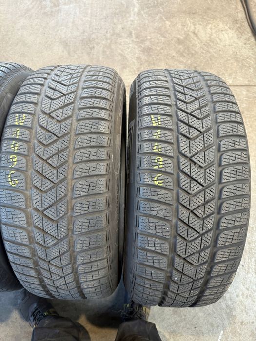 235/55/17 Pirelli Winter SottoZero 3