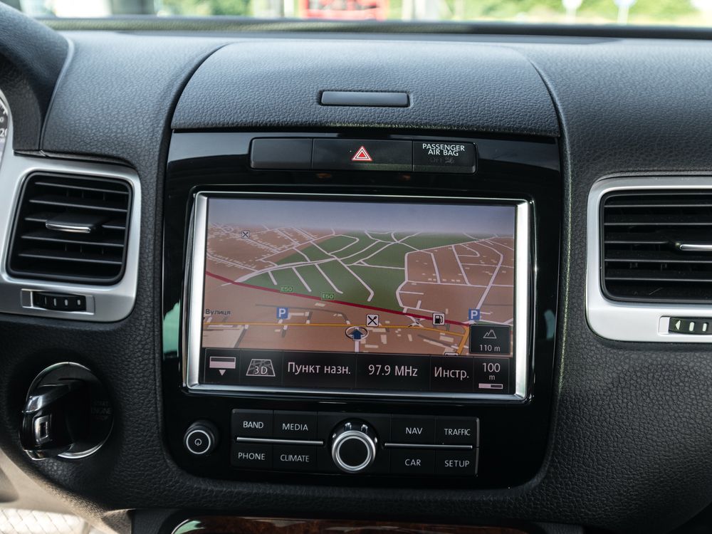 VW Touareg 2012 р 3.0диз.