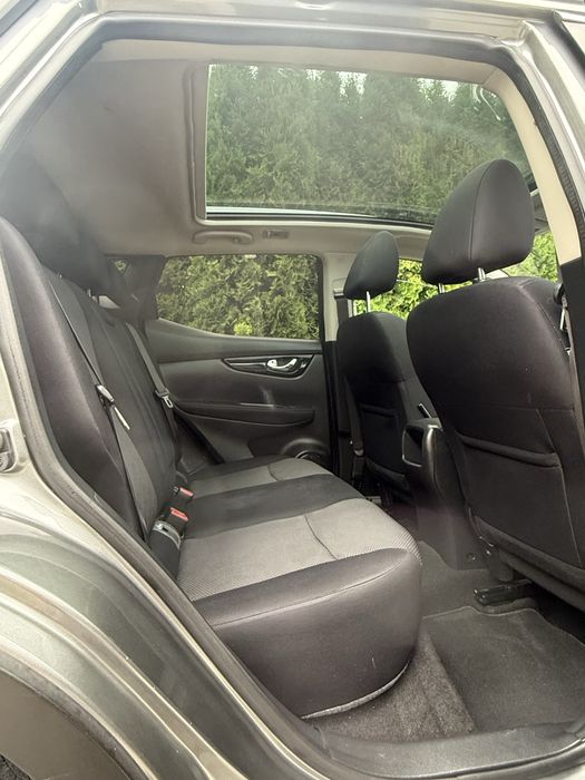 NISSAN QASHQAI 1.2 benzyna,115KM, Szklany dach, czujniki, euro6, Led,
