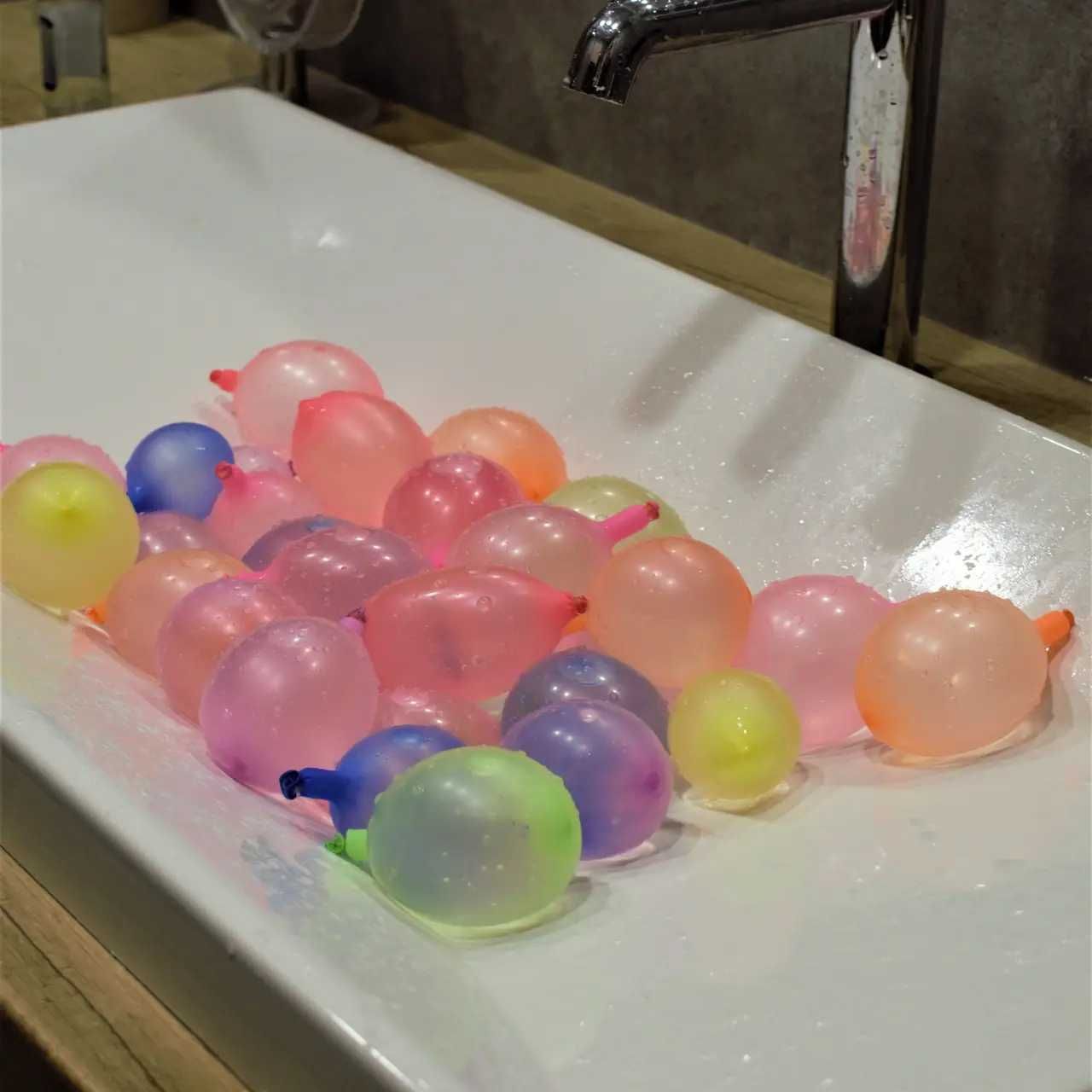 Набір водяних кульок бомб для водних битв Buncho Balloons 111 шт