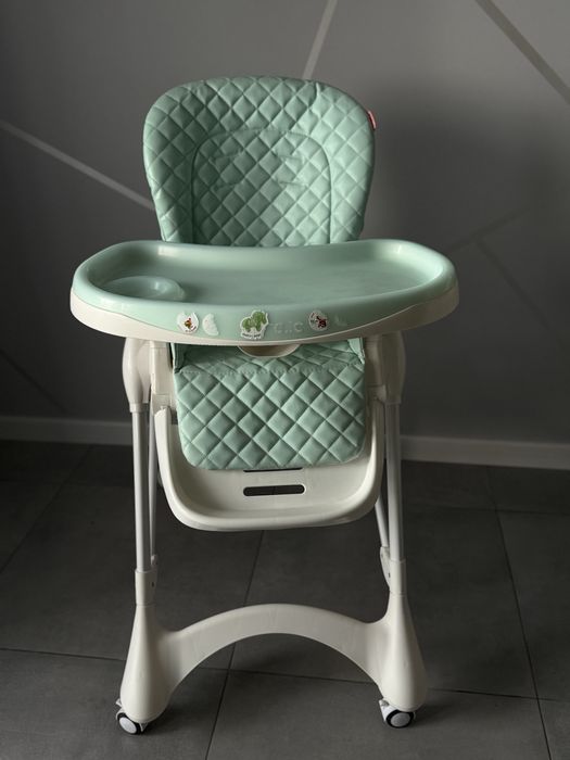 Стульчик для кормления и творчества