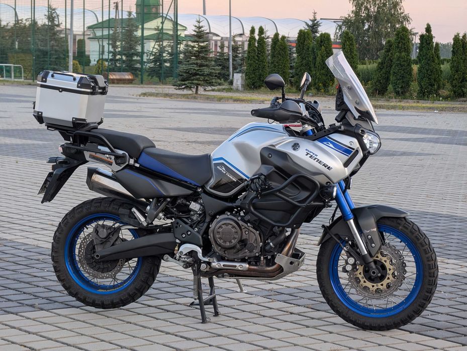 YAMAHA SUPER TENERE XT 1200 ZE kufry boczne tempomat EL. zawieszenie