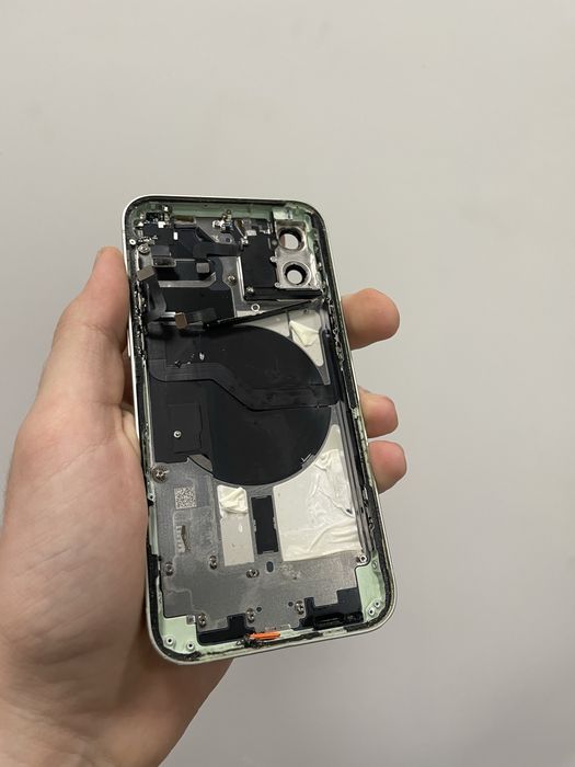 Оригінальний корпус iPhone 12 всі кольори