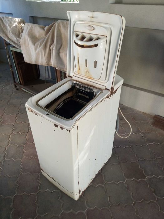 Пральна машина Ariston