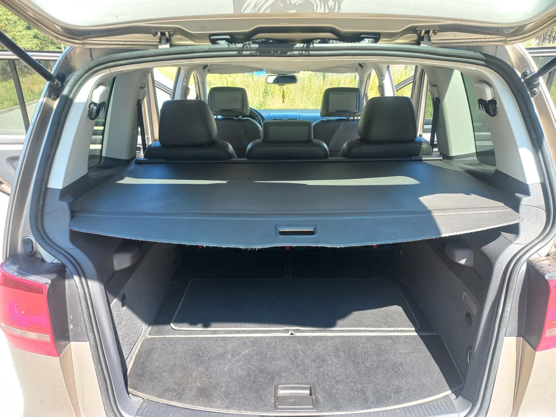 Volkswagen Touran VW Touran Highline/R-line