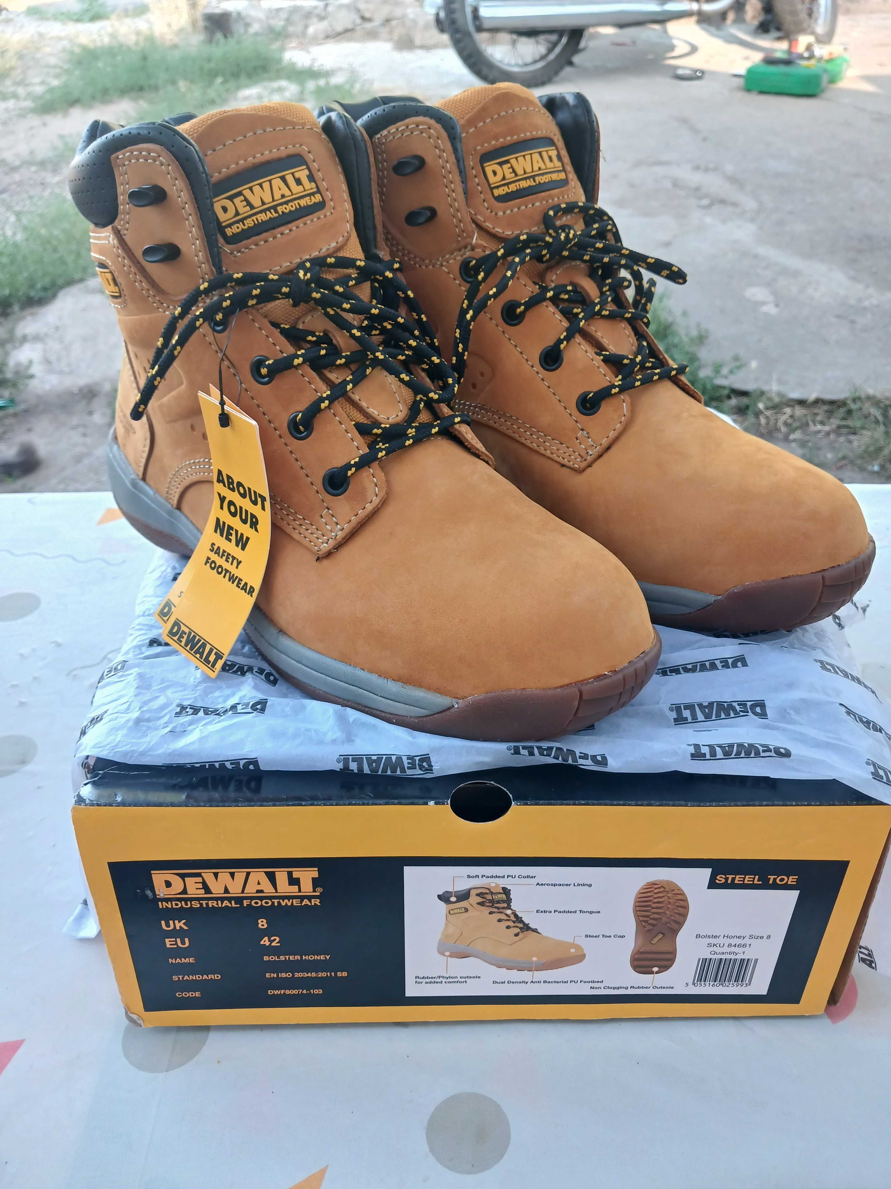 Ботинки DeWalt 42 р